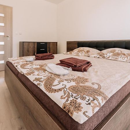 Sunrise Apartments Senec Exterior foto